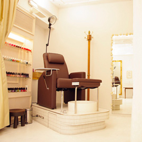 オブ ネイル＆アイラッシュ 表参道店